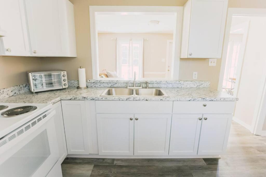 Holiday home Cozy Downtown Gem Fully Equipped Free Parking *